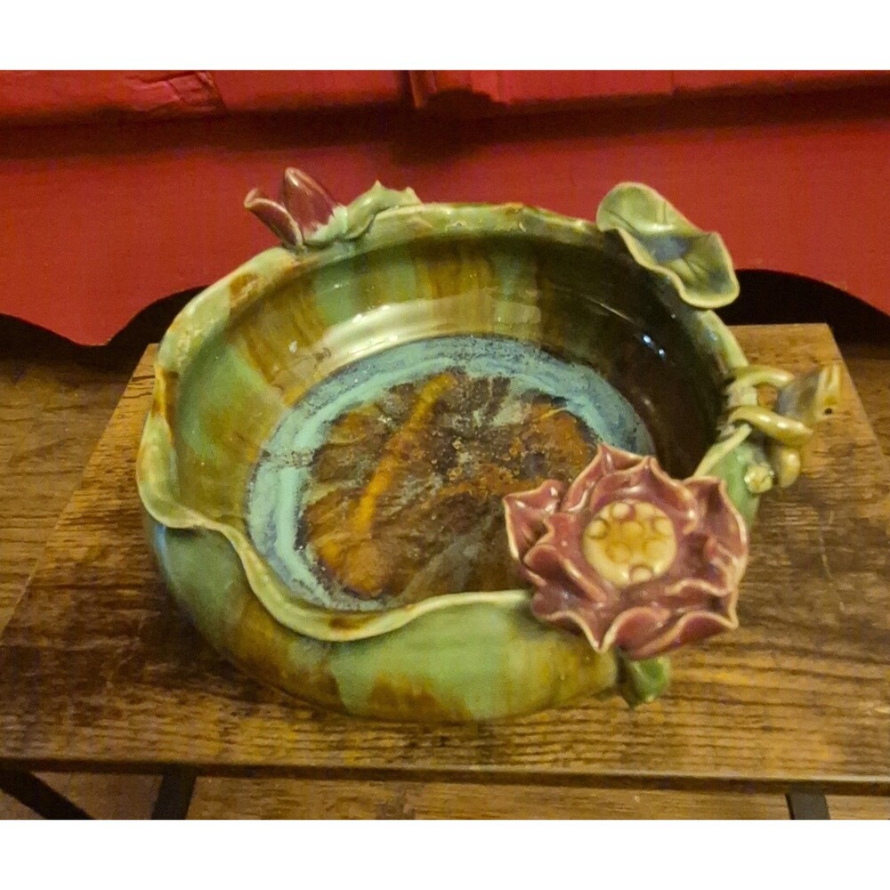Vintage Majolica Style Lily Pad Ceramic Bowl Frog Lotus Flower Drip Glaze Plante